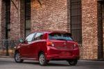 Mitsubishi Mirage ES 2014 года